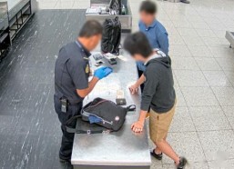 色情视频国产,揭秘色情视频国产化背后的产业变革